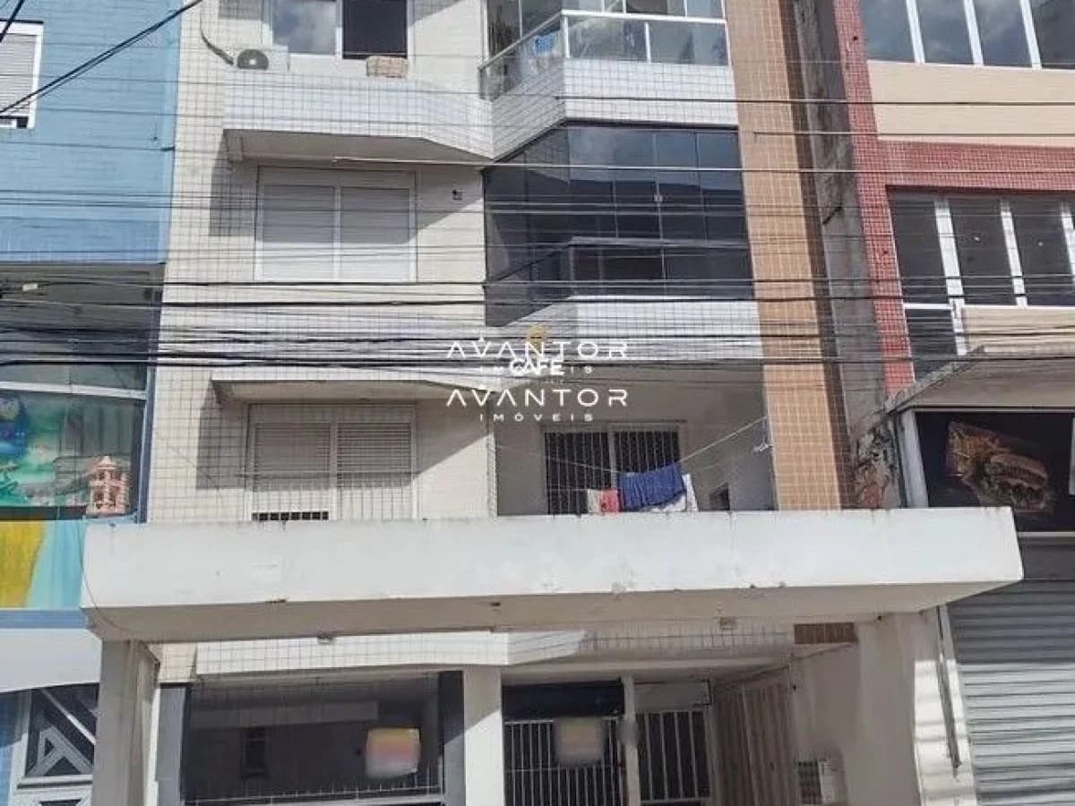 Fachada do prédio com múltiplos andares — Studio com 1 quarto à venda em Centro, Santa Maria/RS