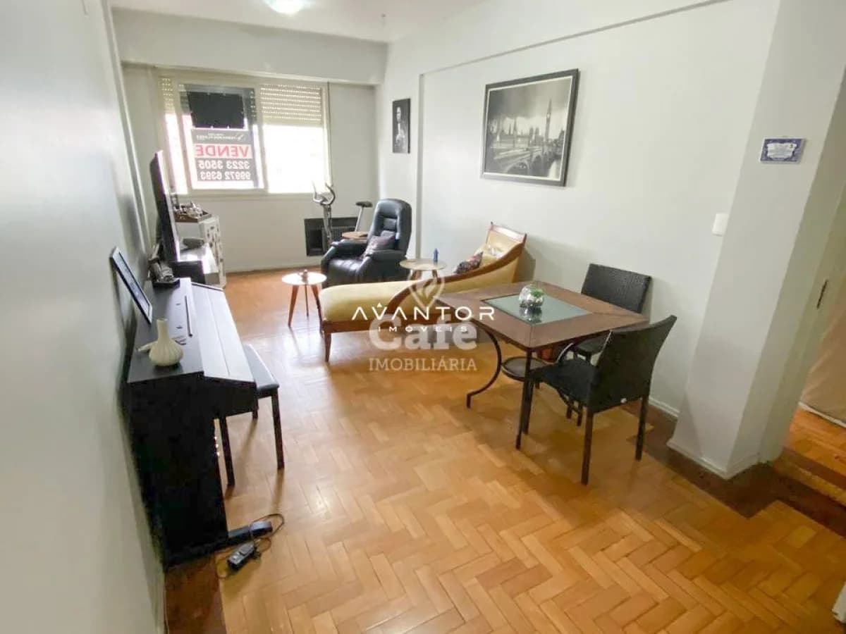 Sala de estar integrada à cozinha — Apartamento com 3 quartos à venda no Edifício Provincia, em Centro, Santa Maria/RS