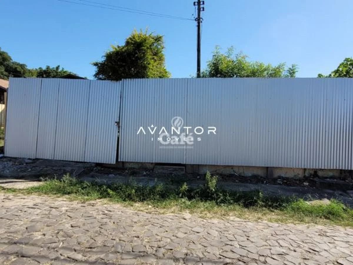 Terreno medindo 11x67m com projeto residencial aprovado na prefeitura — Terreno à venda em Nossa Senhora das Dores, Santa Maria/RS