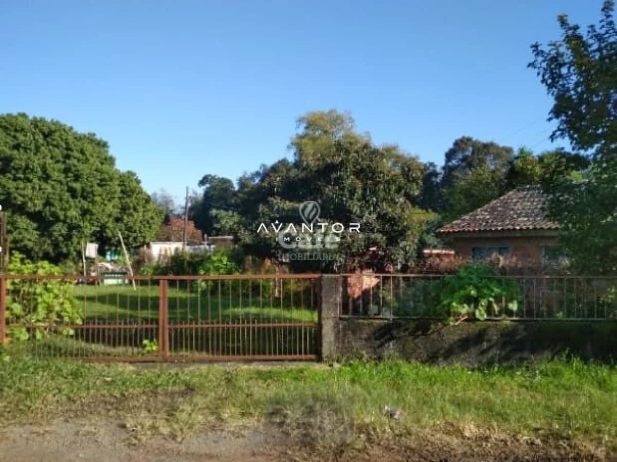 Terreno com 626 m² Pronto para Construir no Bairro São José — Terreno à venda em São José, Santa Maria/RS